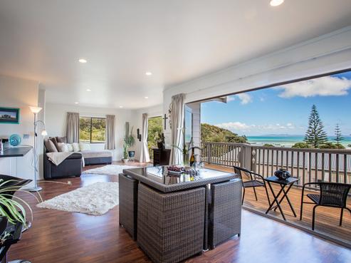 9 Stratford Drive, Cable Bay