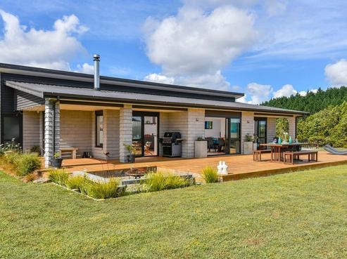 1213 Weranui Road, Wainui