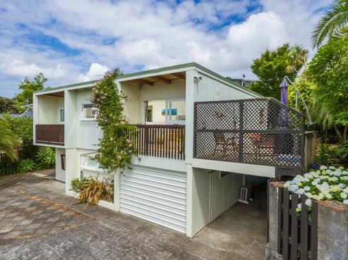 45 Girrahween Drive, Totara Vale