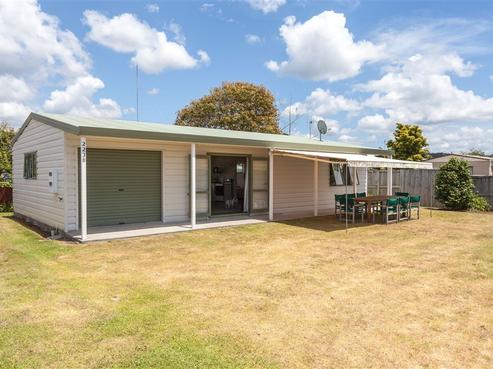 223B Sylvia Road, Whangamata