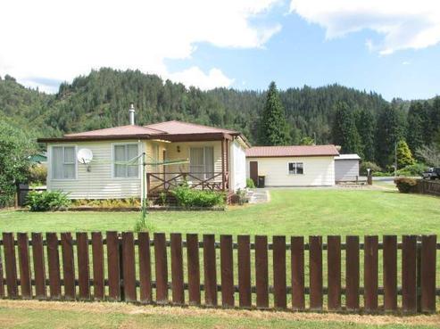 1 Ross Street, Reefton