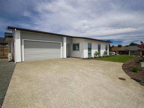 25 Les Wakefield Road, Mapua