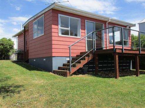 73 Grimness Street, Karitane