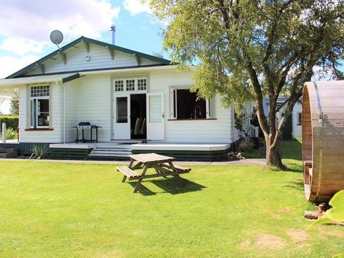 12 West Street, Taumarunui
