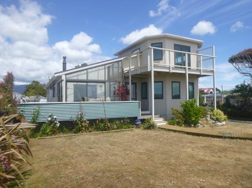 39 Marine Parade, Carters Beach