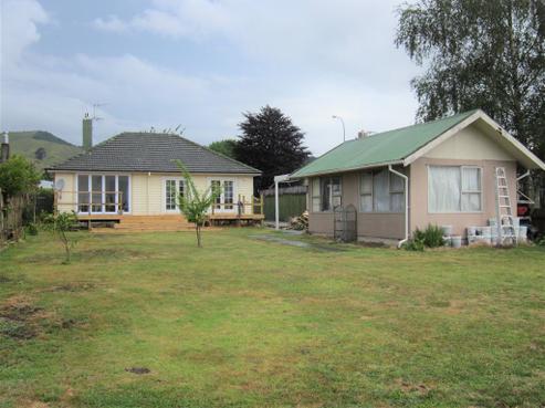 98 Thames Road, Paeroa