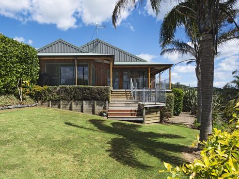 1843D East Coast Road, Whakatiwai