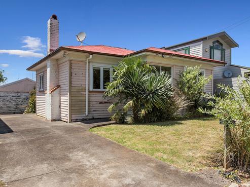 79 Harbour View Road, Point Chevalier