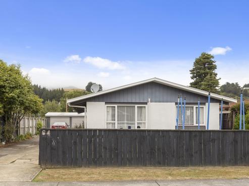 64 Oregon Drive, Maoribank