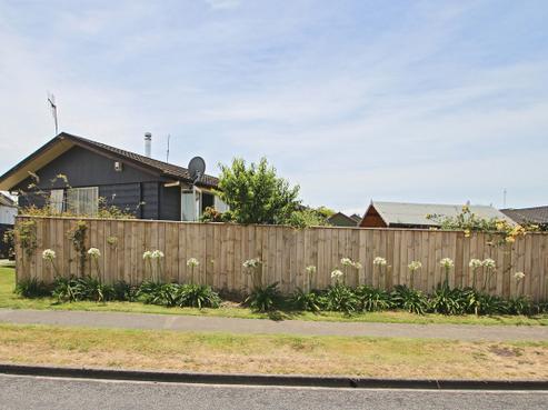 12 Hetley Crescent, Taradale