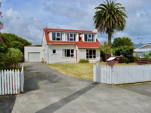 3 Waerenga Road, Otaki