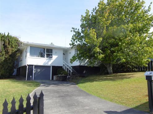 18 Juniper Road, Sunnynook