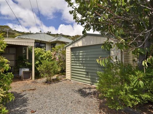17 Bay View Road, Moncks Bay