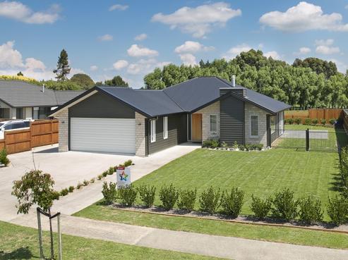 14 Accolade Street, Feilding