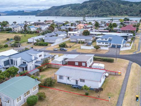 709 Martyn Road, Whangamata