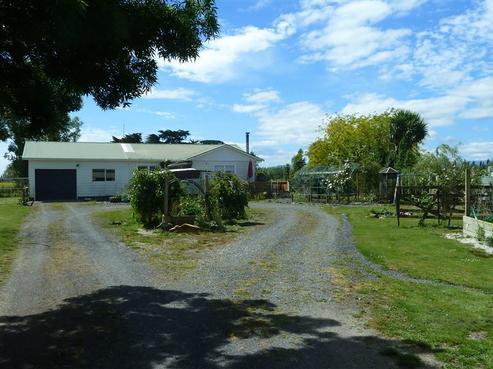 348 Bush Road, Turua