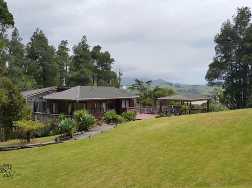 4 Honey Street, Rawene