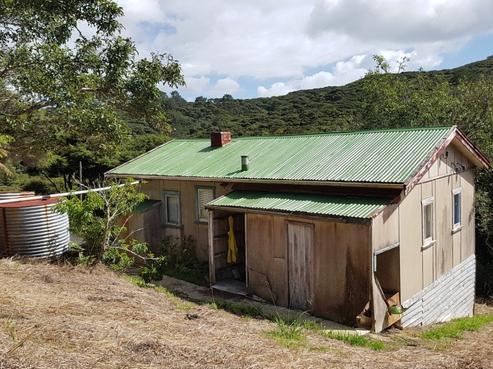 74 Cape Barrier Road, Great Barrier Island
