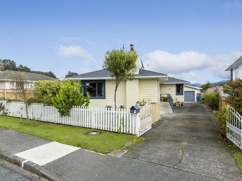 51 Hillside Drive, Maoribank