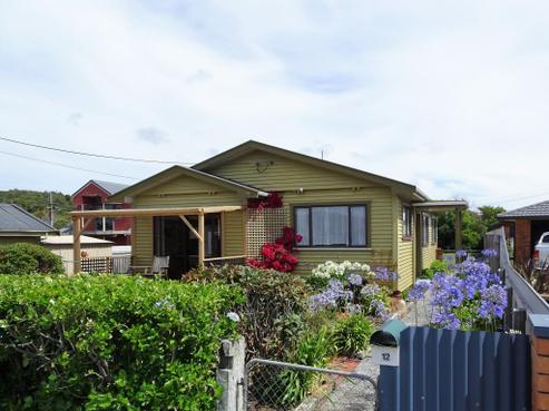 12 Dowling Road, Paroa