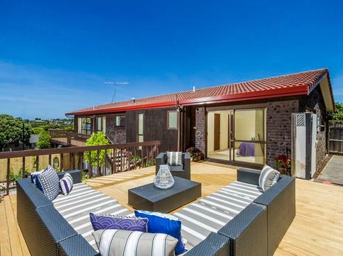 2 Stapleford Crescent, Browns Bay