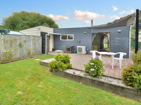 16 Paloona Street, Aramoana