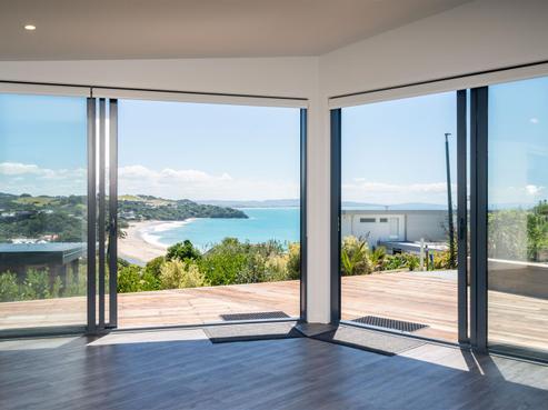 6 Kingswood Place, Langs Beach