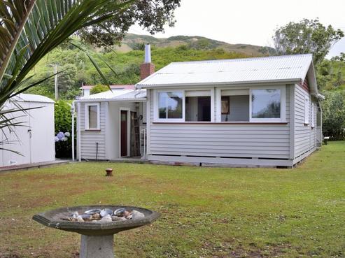 3 Oraka Road, Mahia