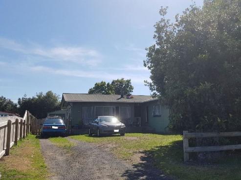 18 Oyster Drive, Cooks Beach