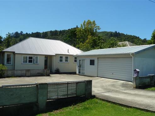 809 Mount Pleasant Road, Thames