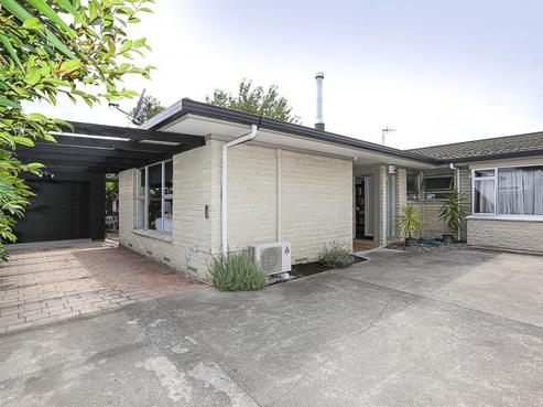 2/704 Buller Street, Akina