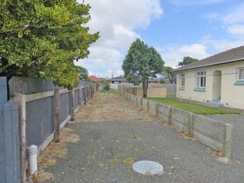 19 Fulton Street, Gladstone