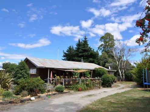 536 Camp Hill Road, Hawea Flat