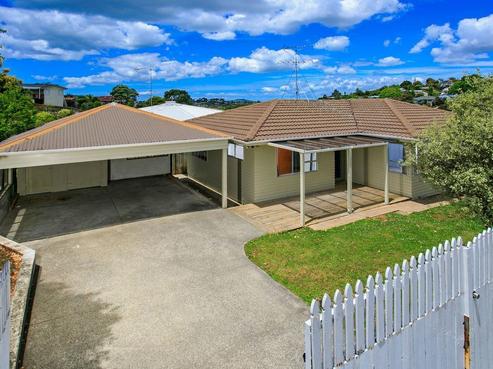1 Athena Drive, Totara Vale