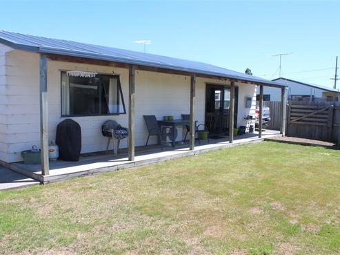 33 Elderlee Street, Milton