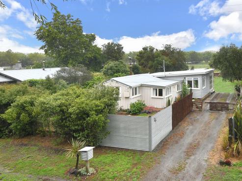 76 Ferry Road, Woodend Beach