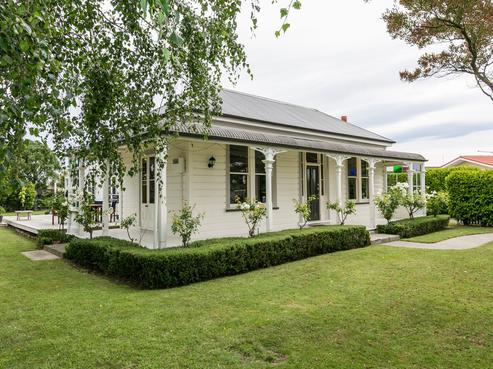 15 Townshend Crescent, Greenmeadows