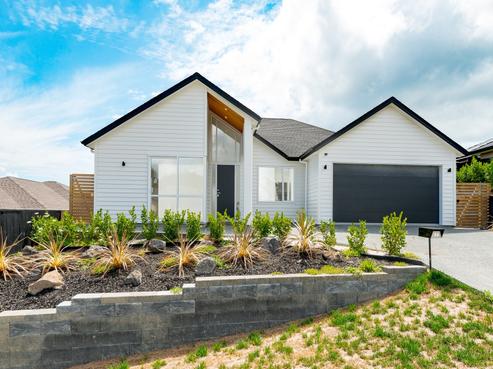 34 Woodridge Drive, Stanmore Bay