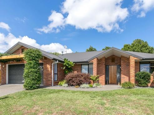 66 Nielsen Gardens, Rototuna