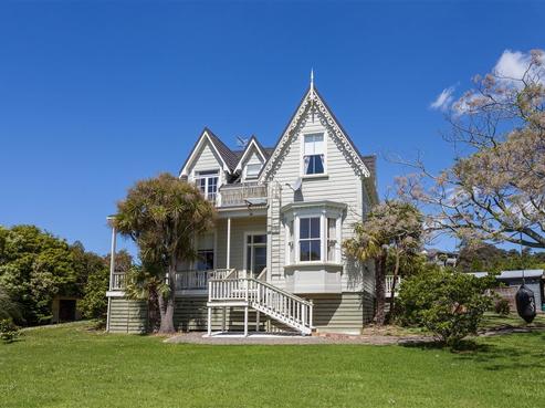227 Tony Avenue, Thames