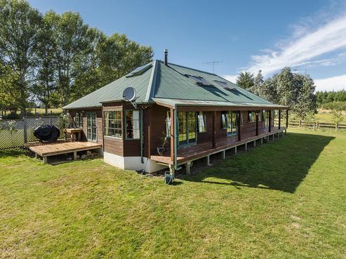 138 Three Mile Hill Road, North Taieri