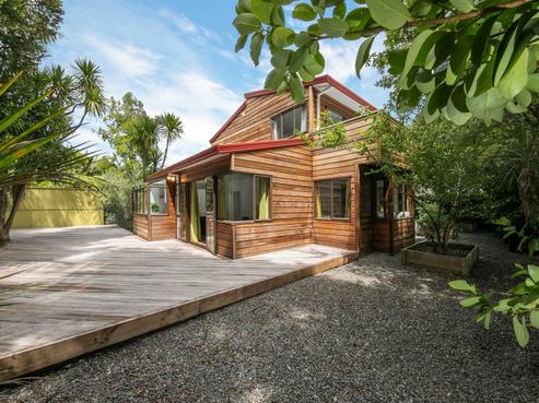 111 Woodlands Park Road, Titirangi