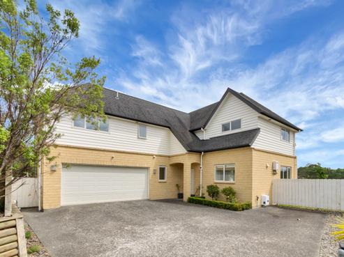 12 Hatfield Place, Albany Heights