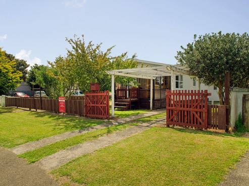 27 Catherine Crescent, Whitianga