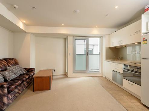 819/74 Taranaki Street, Te Aro