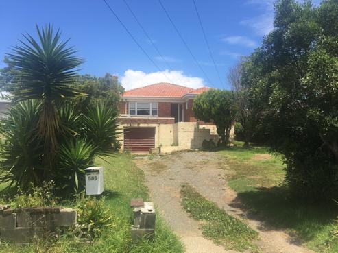 586 Massey Road, Mangere