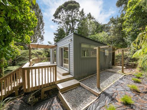 169 Laingholm Drive, Laingholm