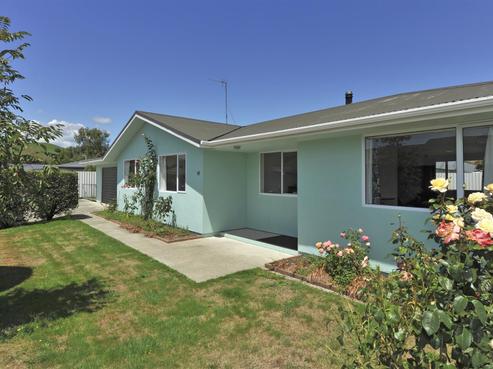 45 Lord Auckland Road, Wakefield
