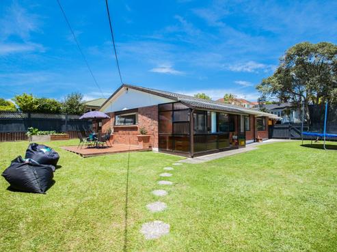 2/28 Law Street, Torbay