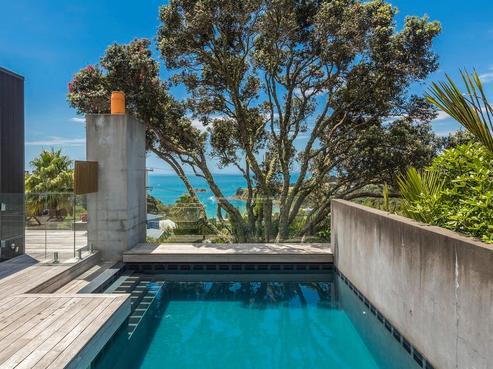 18 Cory Road, Palm Beach